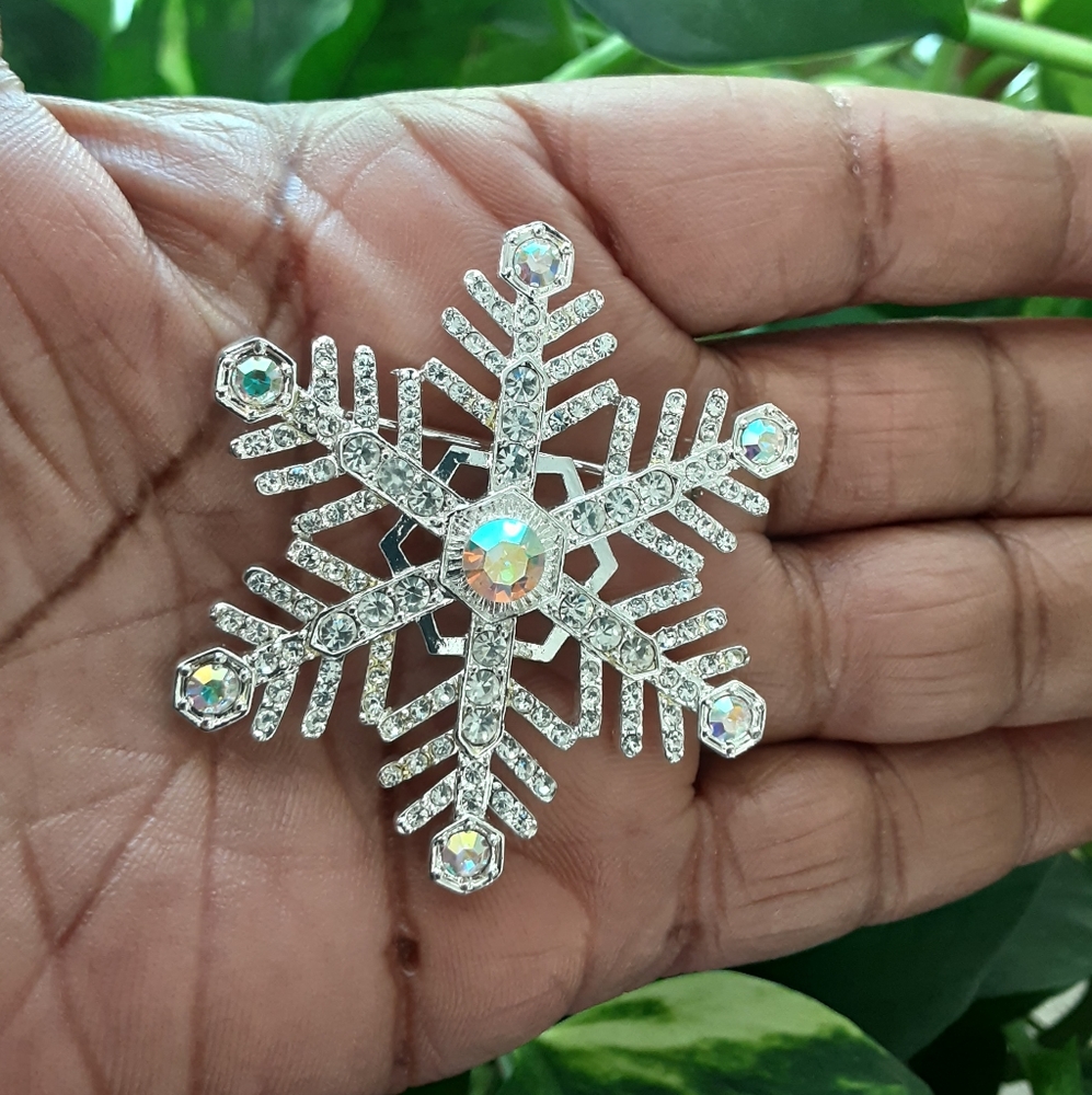 VTG EISENBERG ICE AURORA BOREALIS CRYSALS SNOWFLAKE BROOCH